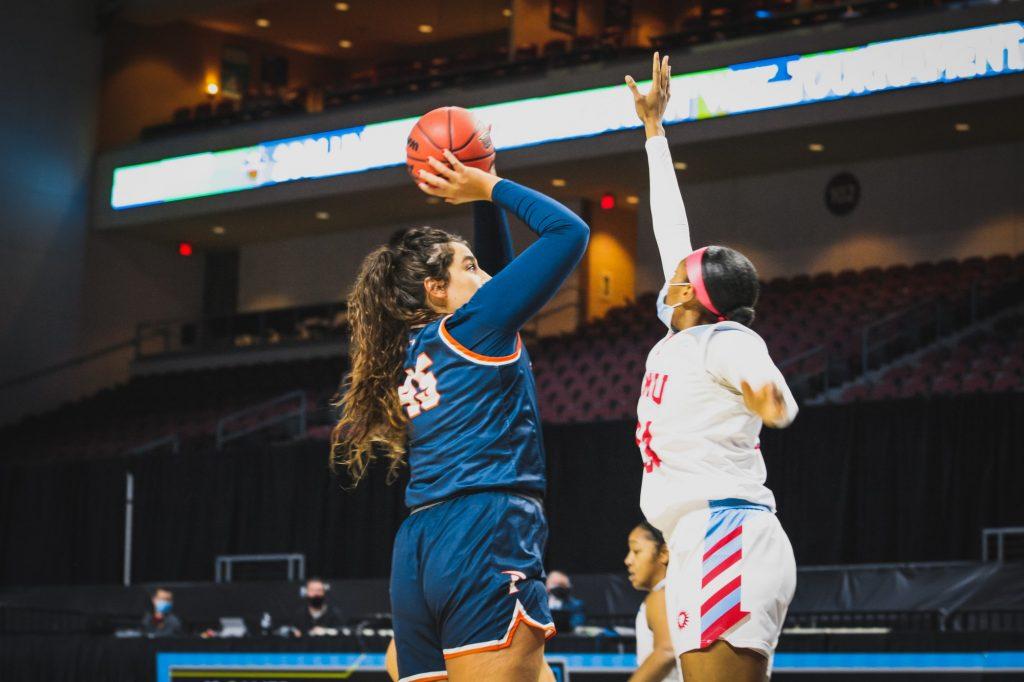 Senior center Tara Dusharm shoots in the first round of the WCC Tournament against Loyola Marymount University. The senior nabbed 11 rebounds during the Waves' loss to LMU.