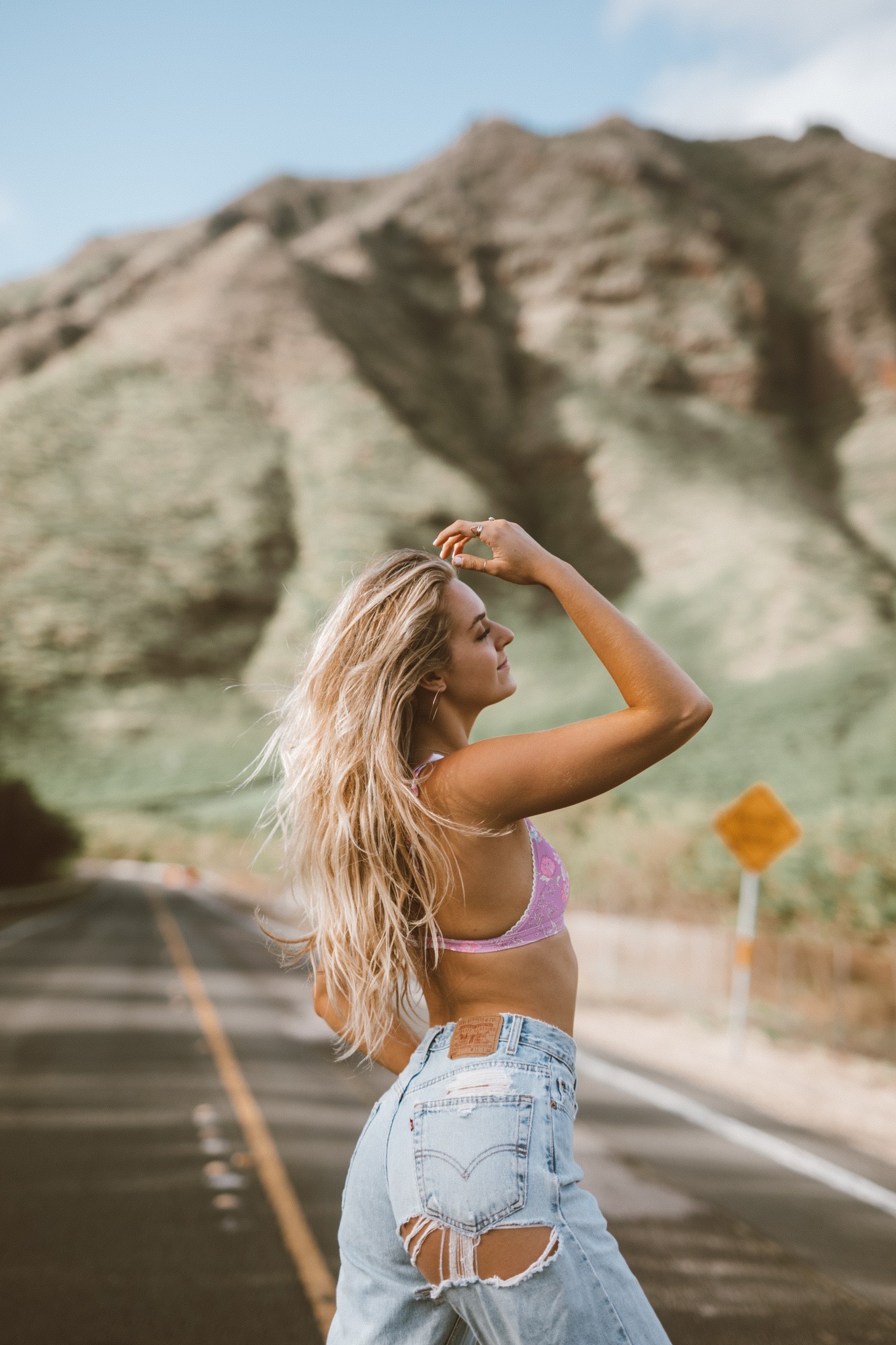 Influencers Gone Wild: Their Lives Exposed - 5gnq2gx