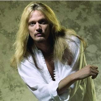Sebastian Bach frontman of the "new" Guns N' Roses?