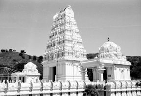 The Hindu Temple Society of Southern Claifornis is located off Las Virgines Canyon Road in Calabasas. Photo/Faith Lynn