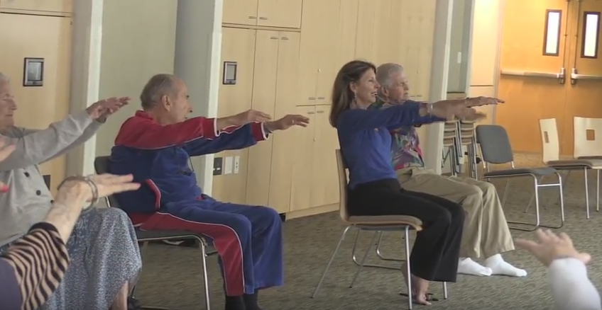 Malibu seniors keep their bodies and minds active - Pepperdine Graphic