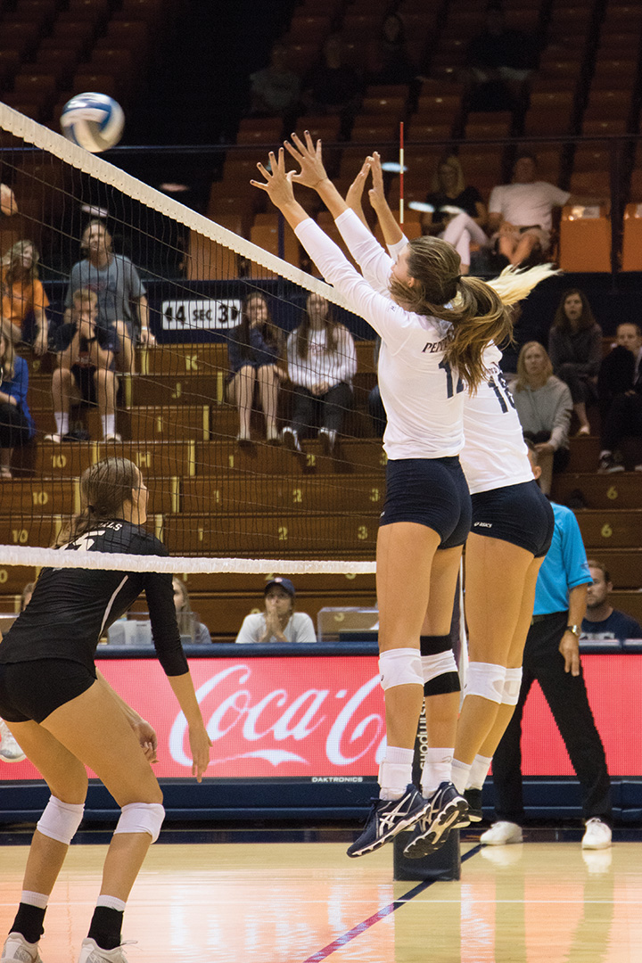 Women's Volleyball Shows Out In Home Opener - Pepperdine Graphic