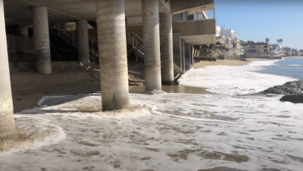 Homes in the City of Malibu have to be built on stilts to protect them from sea level rise. Photo by Jenna Gaertner and Brianna Willis