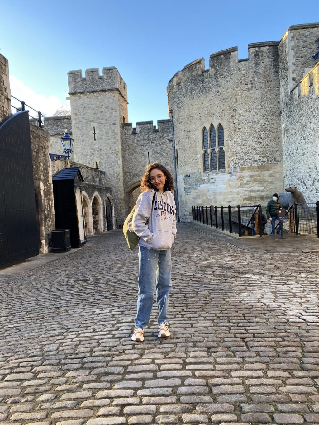 A blue sky calls for a perfect day with Humanities 212 as we roam around the famous Tower of London, which I will later visit for the changing of the keys ceremony. I also used this as part of the London 56 challenge, a list of activities, and once completed we are granted a $500 scholarship from IP. Photo courtesy of Kaila Croch