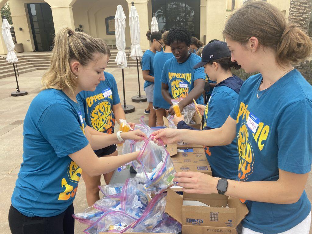 Pepperdine's Women's Basketball team is making hygiene kits for individuals who are unhoused Sept. 10. They volunteered for PATH on main campus. Photo by Tanya Yarian