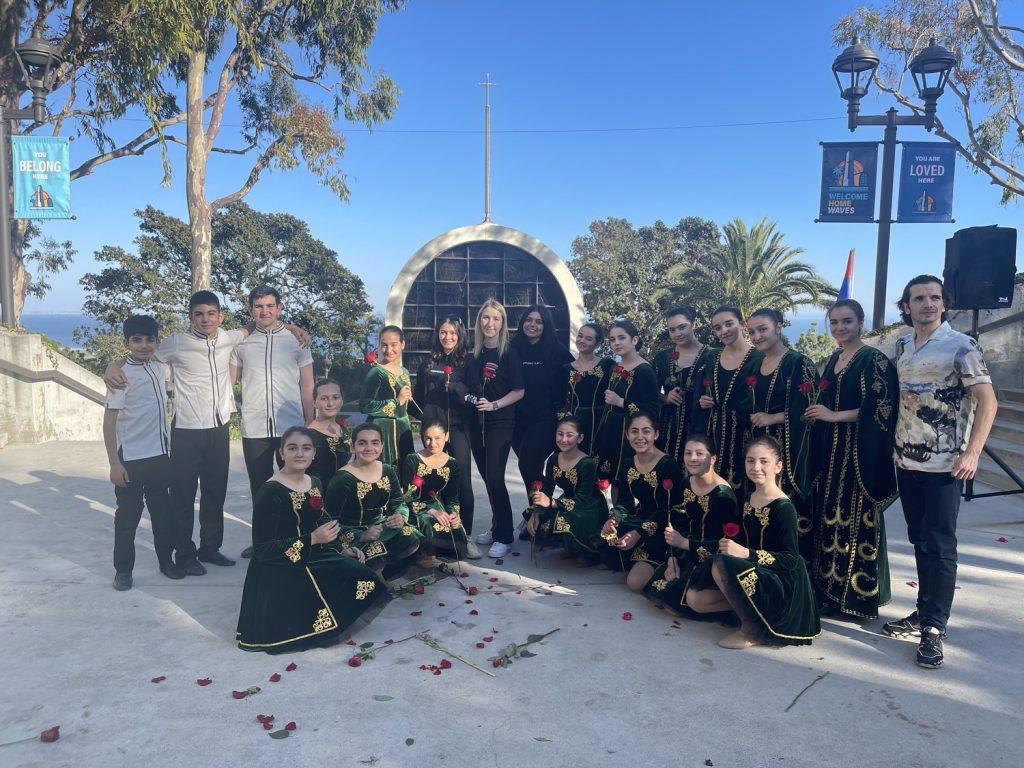 ASA members pose for a picture in the student amphitheater during Heritage Week from April 10 to 14, with dancers from Heritage Dance Studio. ASA planned this performance to spread Armenian culture through many things such as food, history and dance. Photo Courtesy of Ellie Mezhlumyan