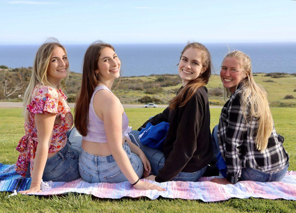 L to R: Elizabeth McLaughlin, Katelyn Hudson, Sophia Sullivan, Sheridan Schroeder