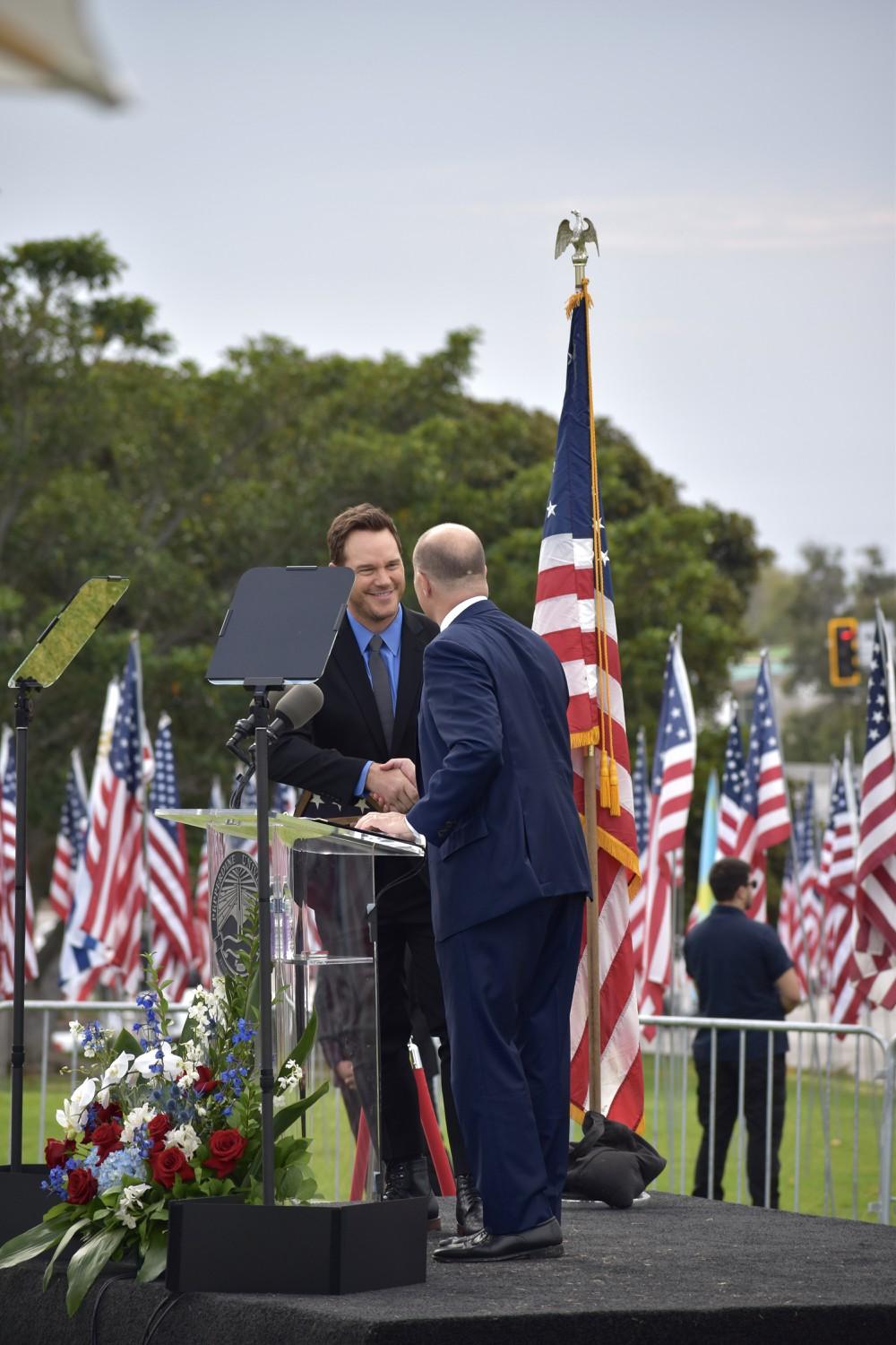 Chris Pratt Raises The 12 Flag