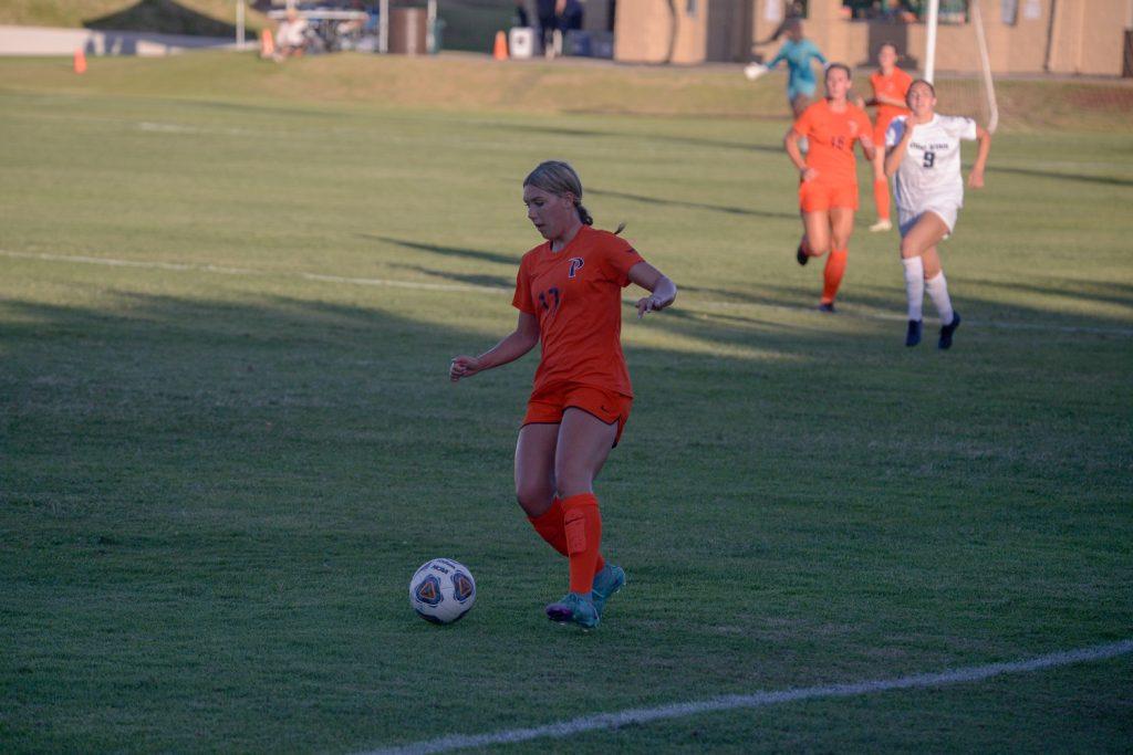 Sophomore midfielder Ava Verplancke goes to stop the ball in a game against Utah State at the Waipi'o Peninsula Soccer Complex on Aug 15. Verplancke is coming off a strong rookie season, playing in 15 games for the Waves, starting four while recording five assists.