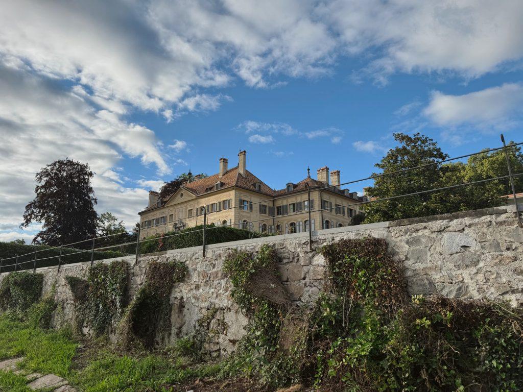 The Château d’Hauteville opened to Pepperdine's study abroad students in September, Switzerland Program Director Ezra Plank said. The château, built in 1734, is a Class 1 Historic Monument. Photos by Rachel Flynn