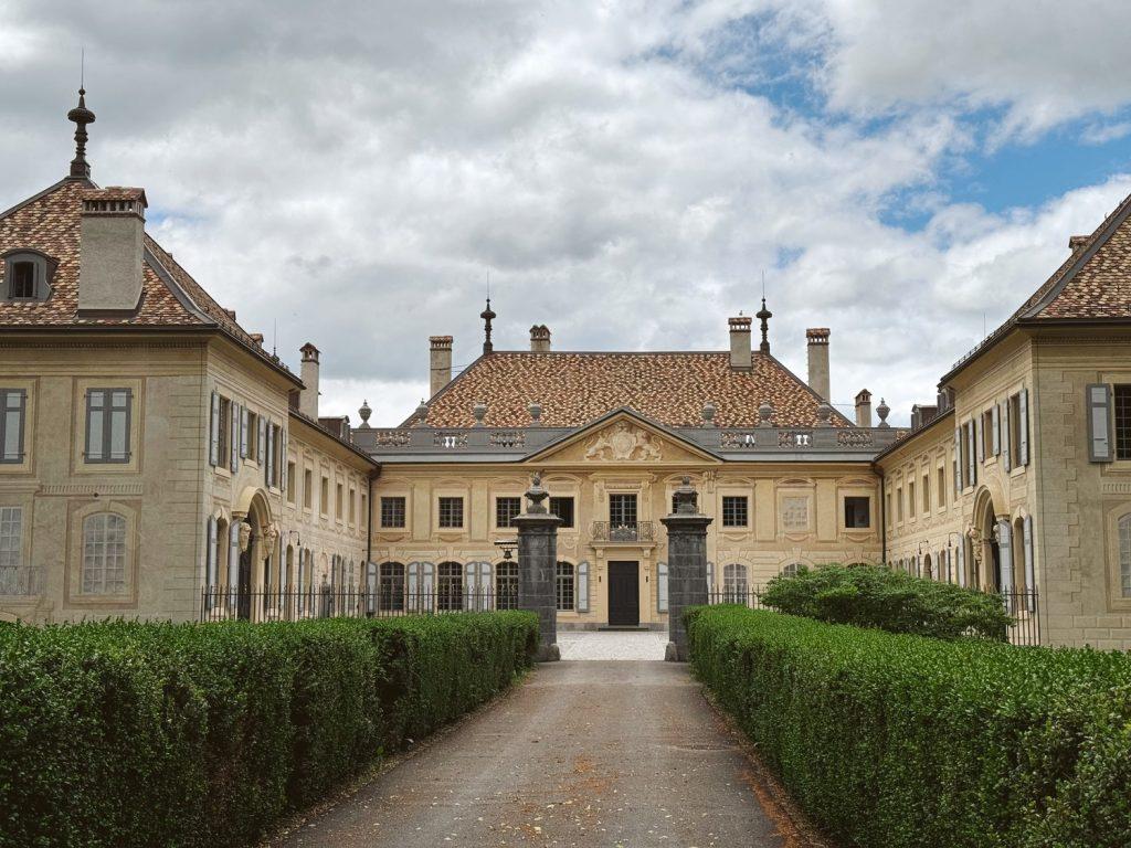 Château guests are ushered into the front courtyard by immaculately manicured bushes. Pepperdine's undertaking of preserving the historical monument for generations to come has been no easy task.