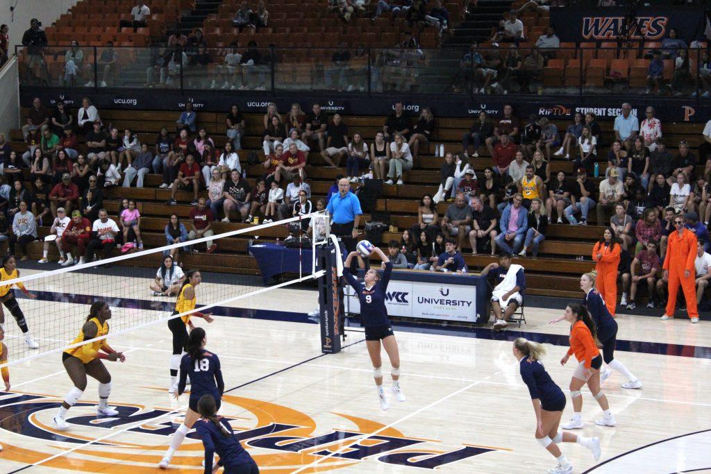 Junior setter Rosemary Archer sets the ball against USC for her Waves teammates Sept. 1, at Firestone Fieldhouse. Archer provided the Waves with 24 assists this match, good for 46 total assists during the two-game series.