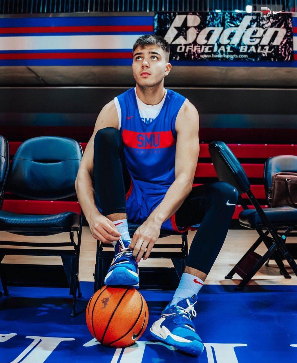 Stefan Todorovic prepared for practice in 2022 at Southern Methodist University where he was on the basketball team from 2021 to 2023. From there, Todorovic transferred to San Francisco University for the 2023-24 season. Photo courtesy of Stefan Todorovic