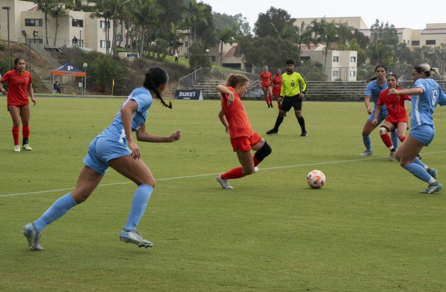 Women’s Soccer Scores Five Against San Diego