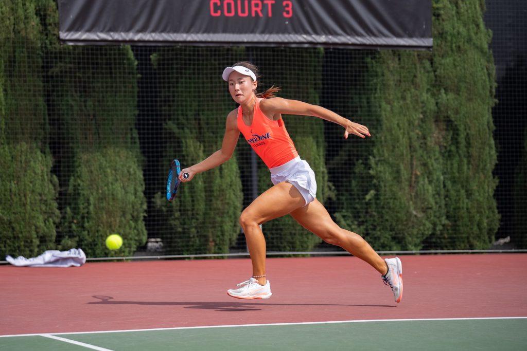 Freshman Alexia Harmon lunges for a swing at the Women of Troy Invite on Oct. 4 at David X. Marks Tennis Stadium. Harmon went 4-1 on the weekend, and the team as a whole won a combined nine wins.