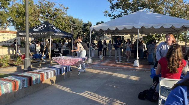 Students Attend Blind Date with a Book