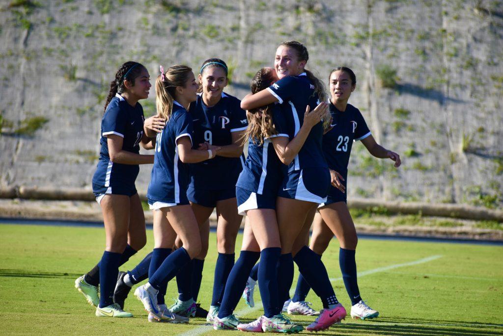 Women's Soccer celebrates following a goal during a 3-1 victory against Washington State University on Oct. 2, at Tari Frahm Rokus Field. Goals by graduate midfielder/forward Tori Waldeck, senior midfielder Caroline Coleman and junior midfielder/forward Tatum Wynalda propelled the Waves to a win in their conference opener. Photo by Mary Caulfield