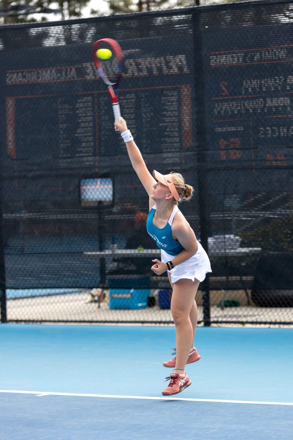 Goetz reaches for a swing against her Arizona opponent Jan. 25 at the Ralphs-Straus Tennis Center. The Waves beat Arizona 4-1 to punch their ticket to the ITA Indoor Championships.