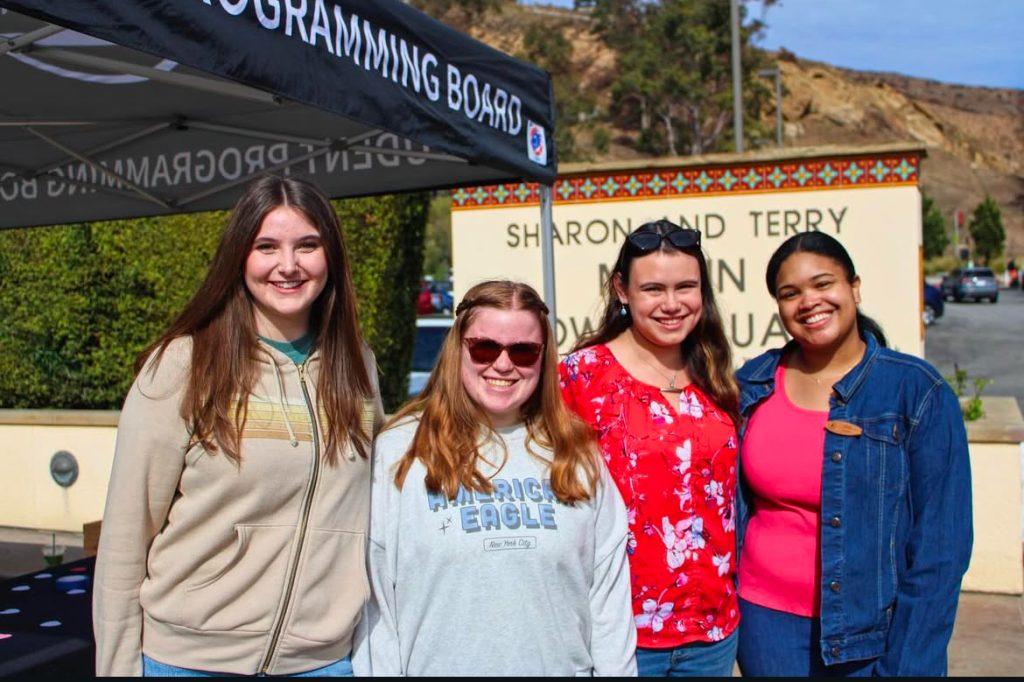 From left to right juniors Katie Bain, Carmen Baldridge, Alicia Dofelmier and Kyla Randle smile at the Board event: "Love at First Chapter," at Mullin Town Square on Feb. 8. We enjoyed getting to spend time together and find new books to read. Photos courtesy of Alicia Dofelmier