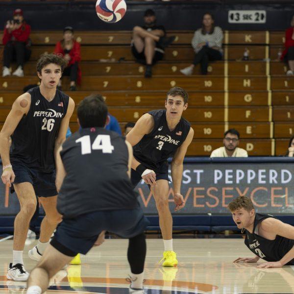 Photo Gallery: Men’s Volleyball Sweeps Dominican University New York