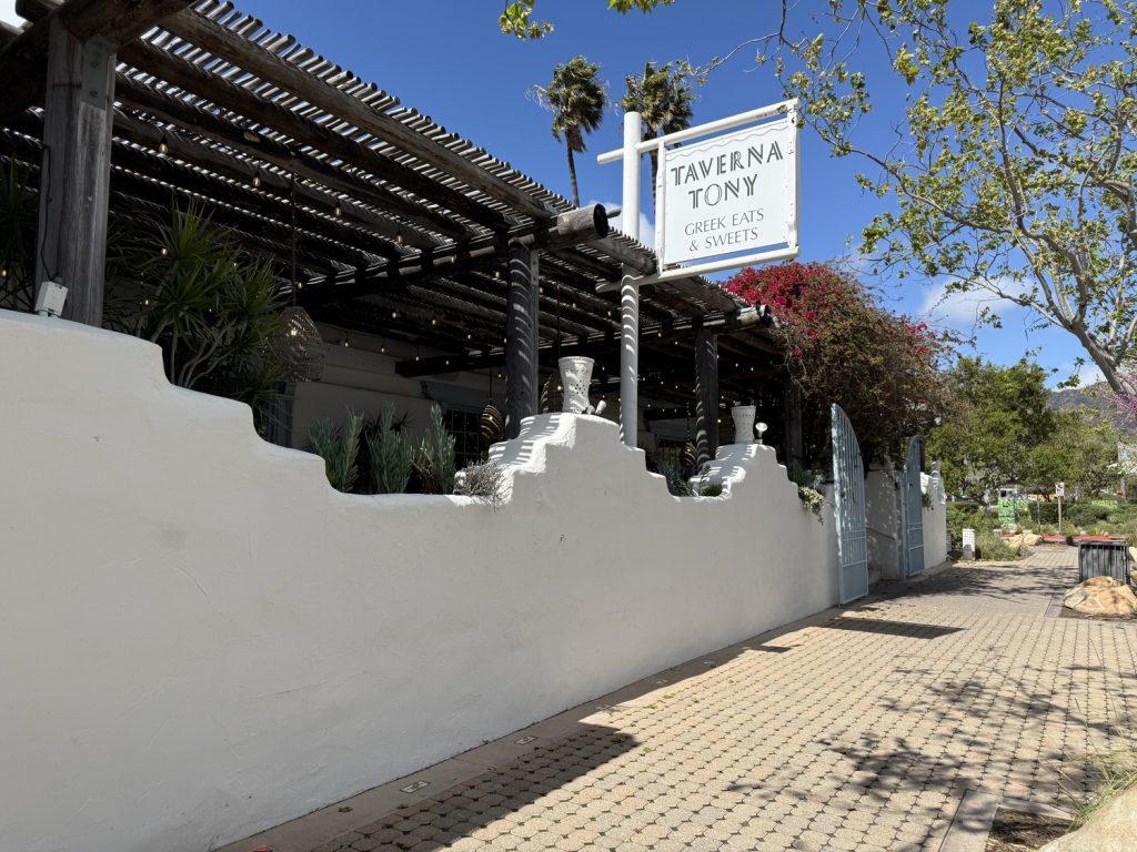 Taverna Tony experiences a slow flow of customers March 13. The restaurant has lived through Malibu's many unexpected slow periods, Taverna Tony server Georgi Topovic said. Photos by Karla Suzuki