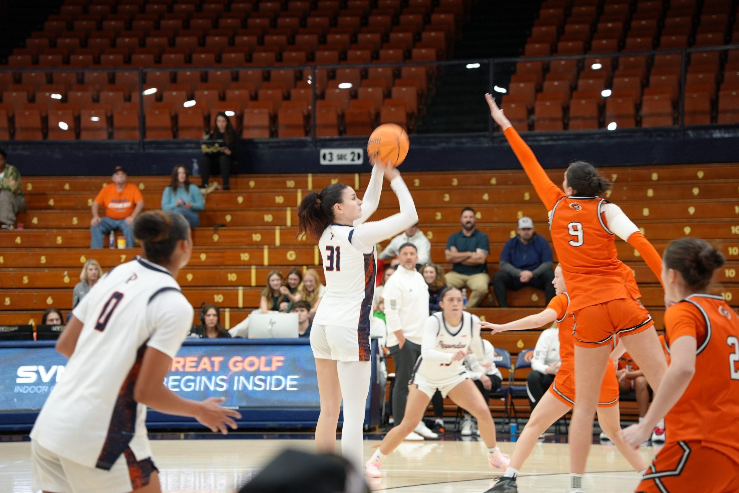 Women’s Basketball Cruises Past Pacific in 71–53 Victory
