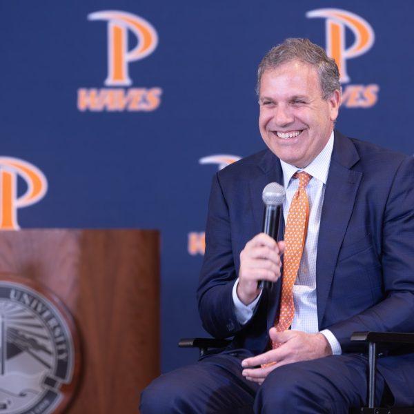 Men’s Basketball Begins Griff Aldrich Era