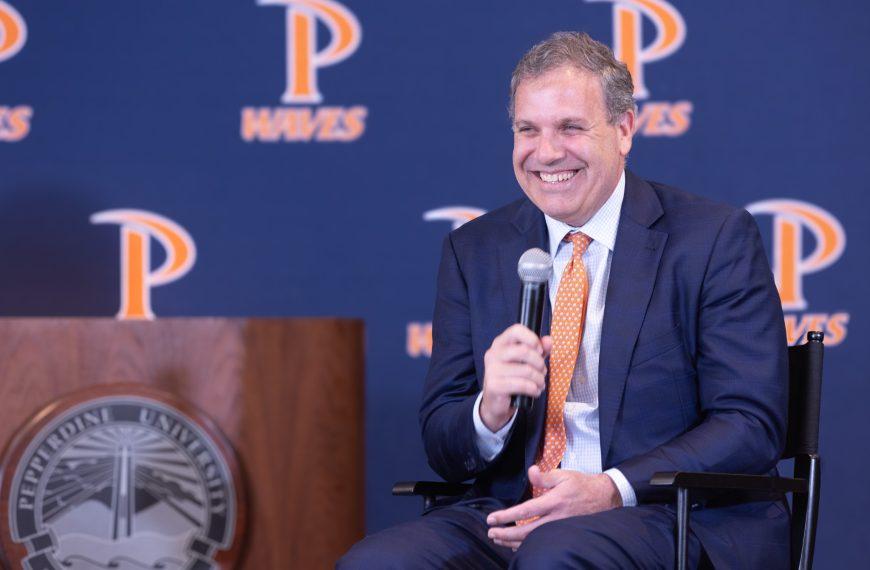 Men’s Basketball Begins Griff Aldrich Era