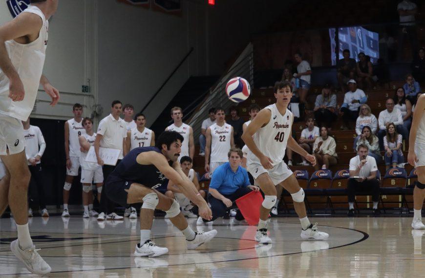 No. 6 Men’s Volleyball Upsets No. 1 UCLA in a Five Set Thriller