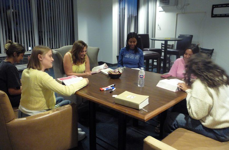 Spiritual Life Advisors Lead Optional Small Group Bible Studies