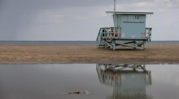 Photo Series: Zuma Beach Suffers Flooding After El Niño Swells