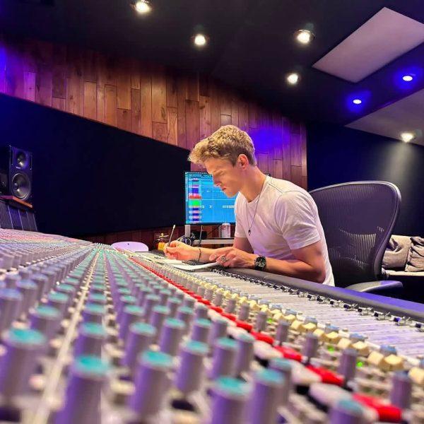 Revival of Music: The Power Behind A Solo Artist
